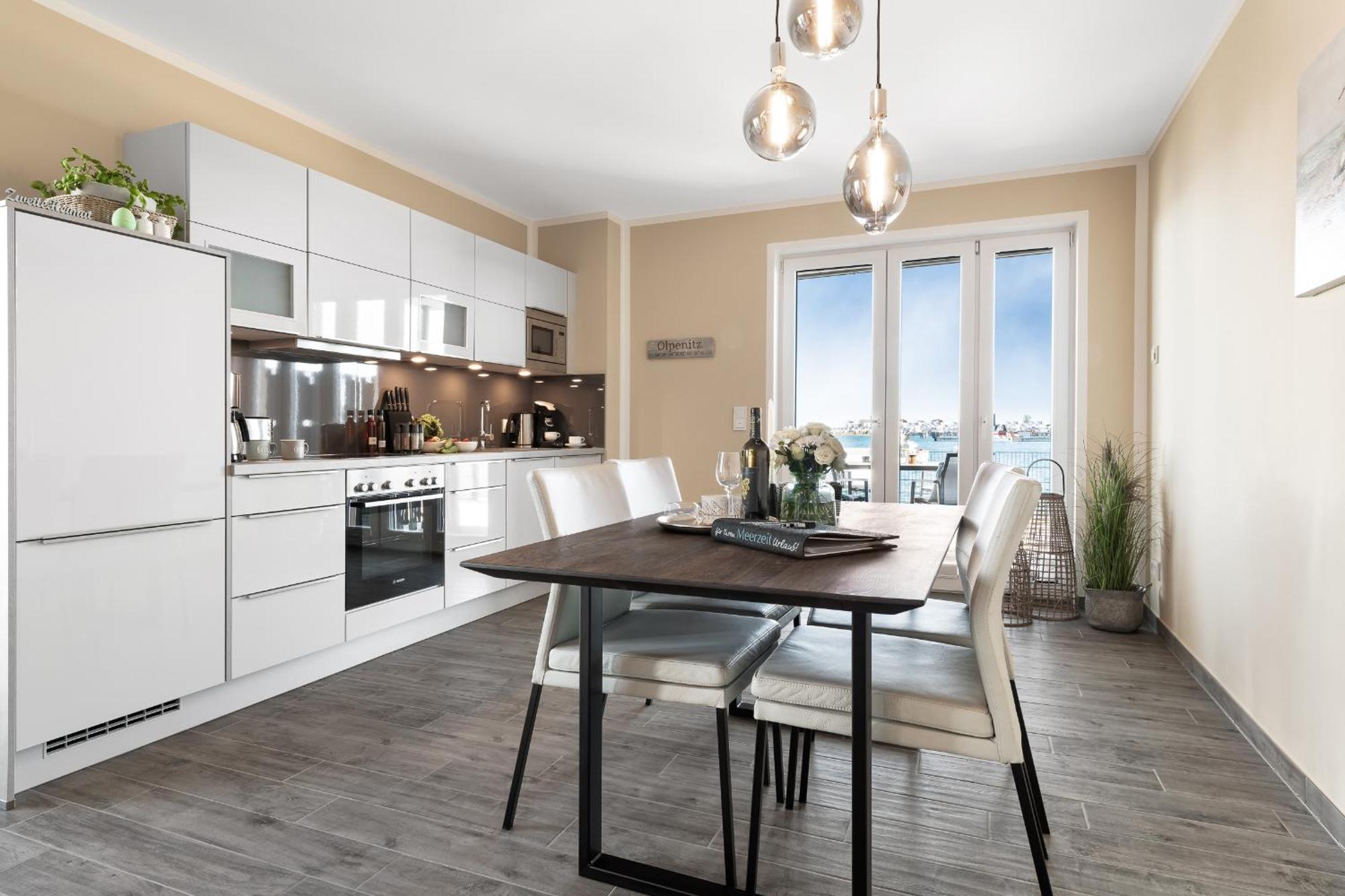 Zweite Heimat- Eg, Infrarotsauna, Grosse Dusche, Terrasse, Blick Auf Das Hafenbecken Olpenitz Exterior photo